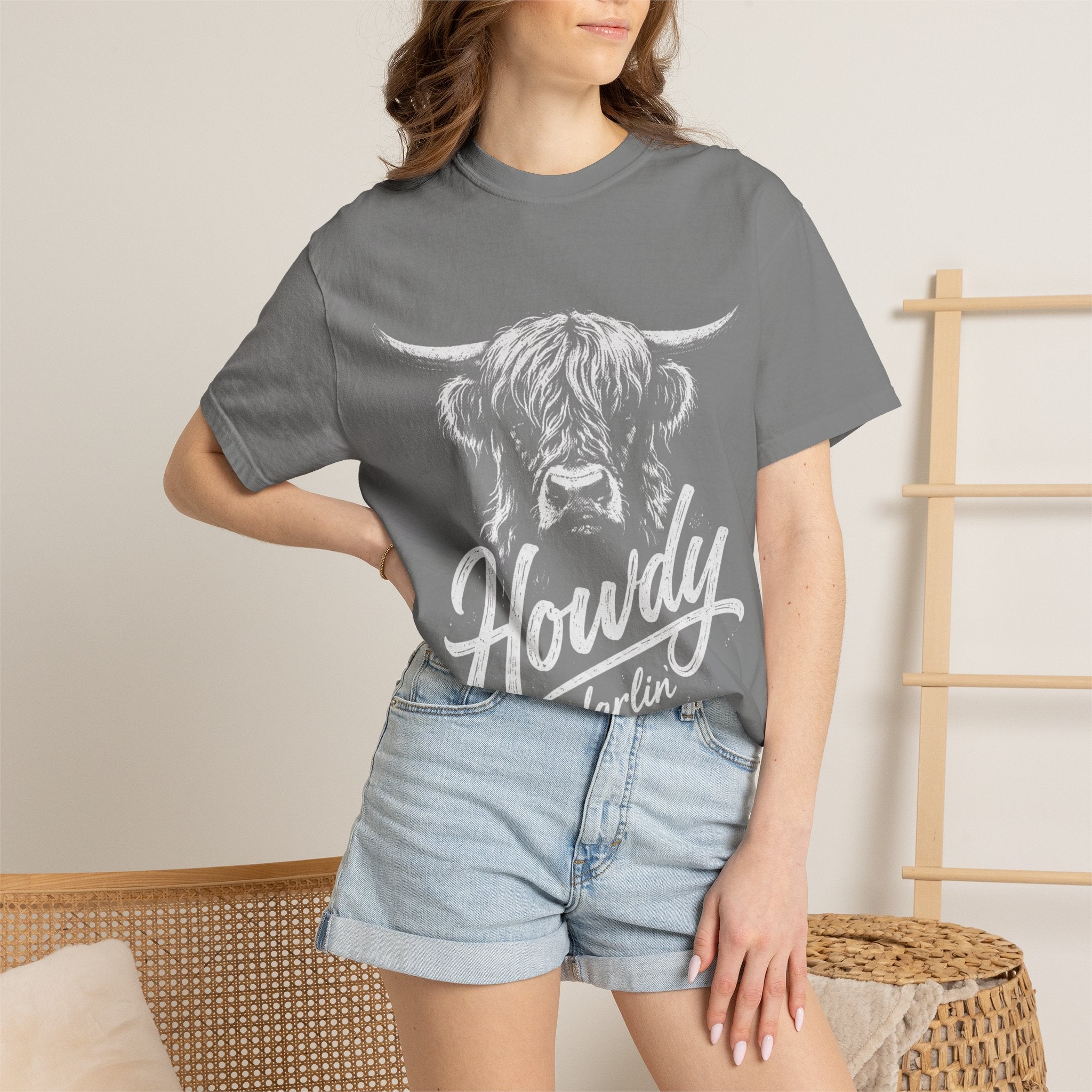 Howdy Darlin' Highland Cow T-Shirt — Western Ranch Graphic Tee